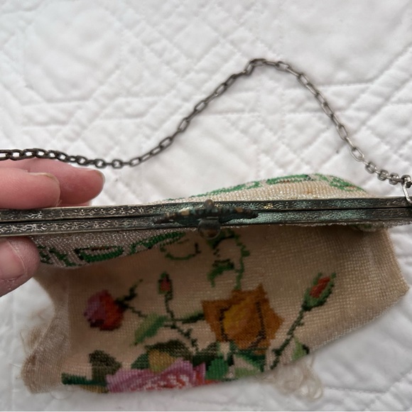 Antique beaded purse/clutch - Picture 5 of 9